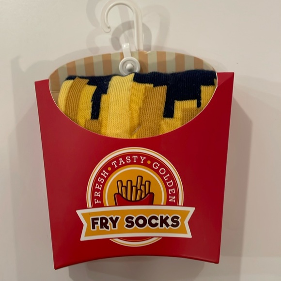 NIB men's French Fry socks in size 8-12 - Picture 1 of 3